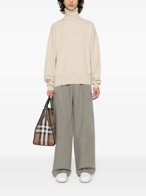 extreme cashmere n°204 Jill turtleneck sweater