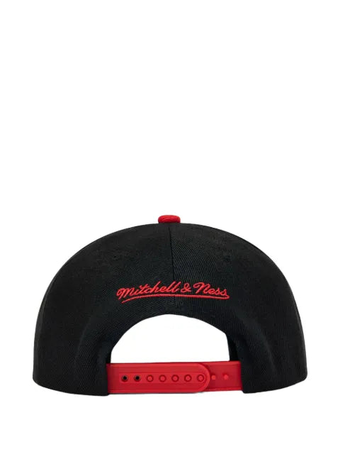 Mitchell & Ness Chicago Bulls Rise Up baseball cap
