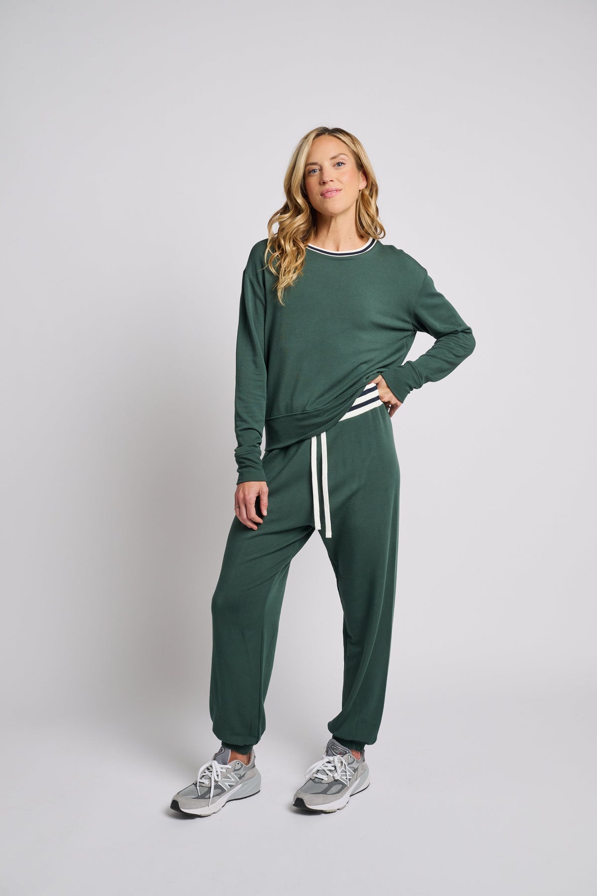 SONJA FLEECE SWEATSHIRT