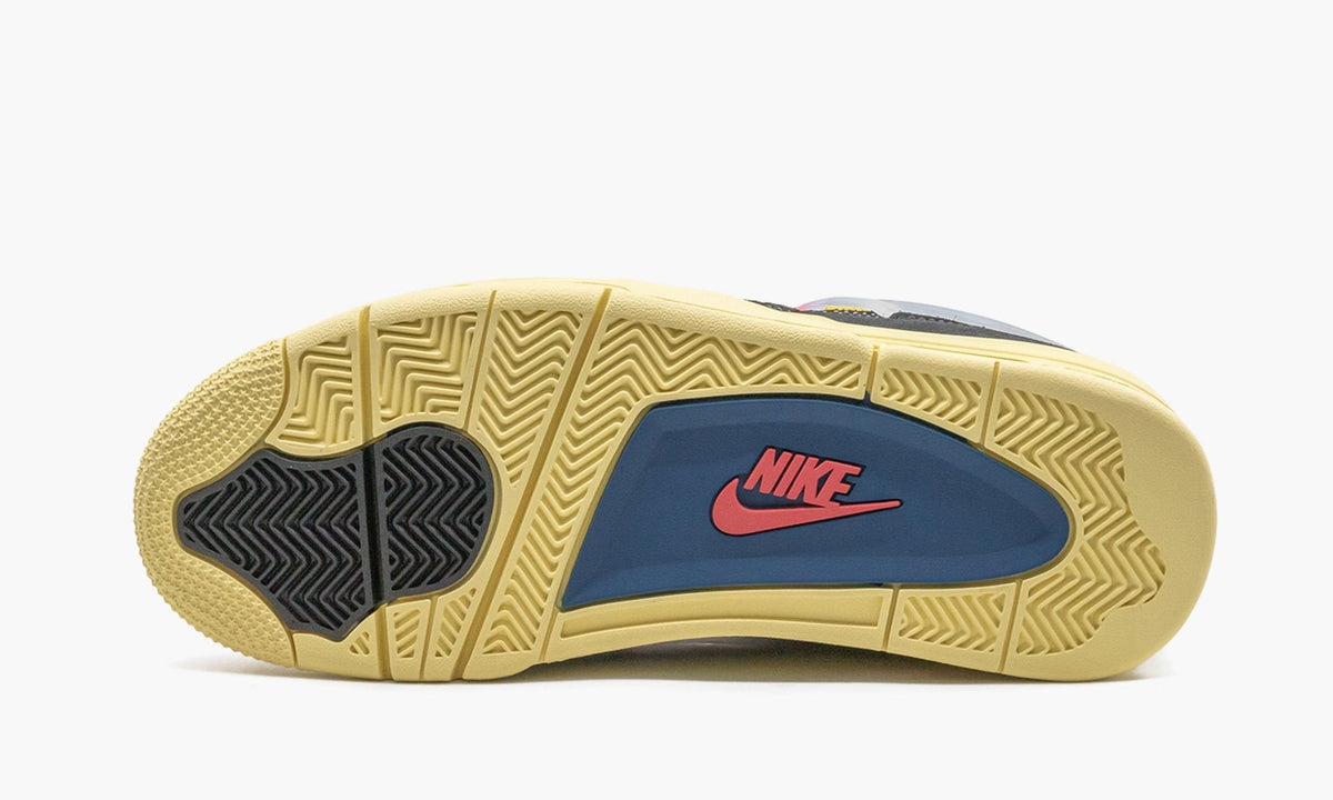 Air Jordan 4 Retro SP “Union – Off Noir”