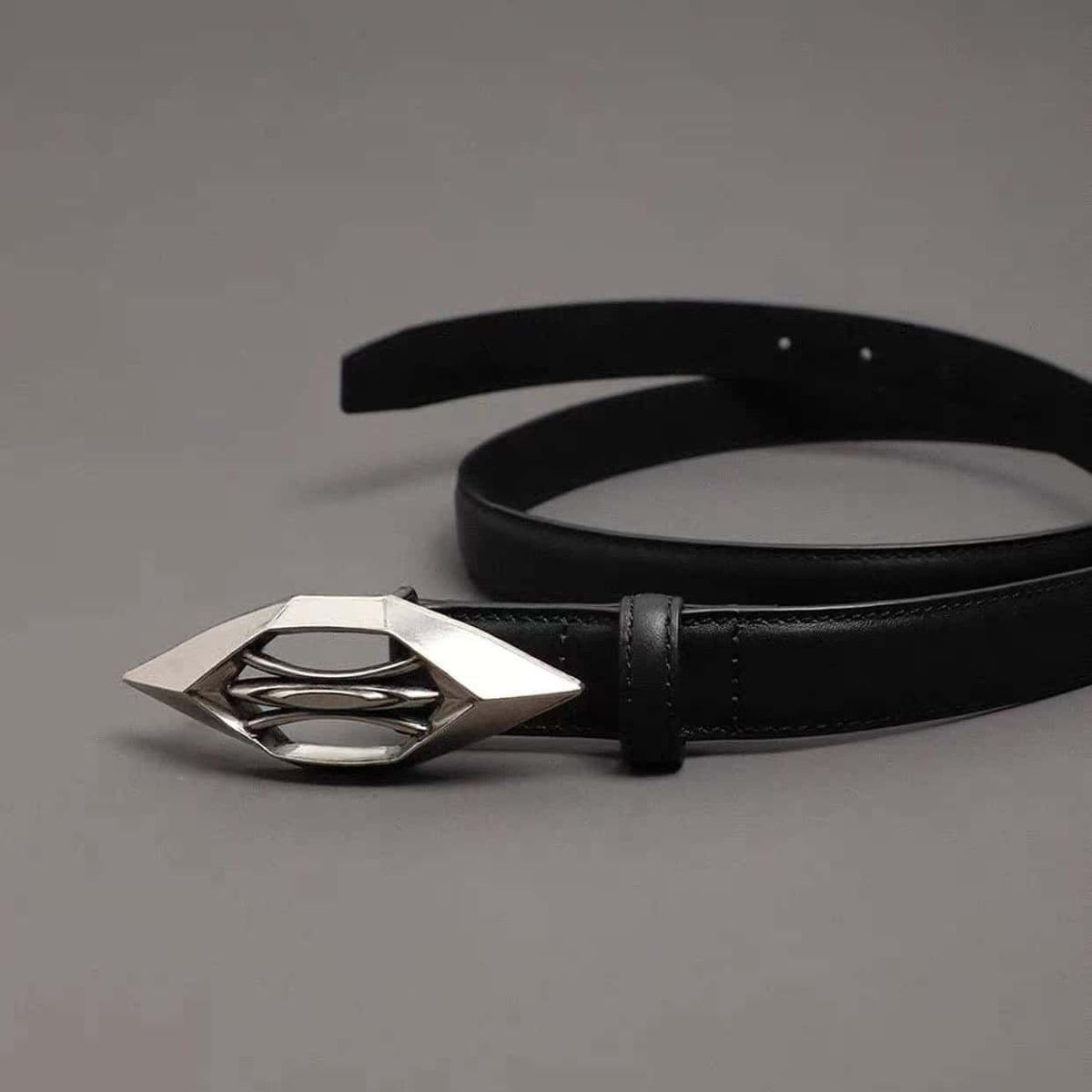 Loselos Leather Belt Sacred Emblem Geometric Metal Buckle Waist Belt