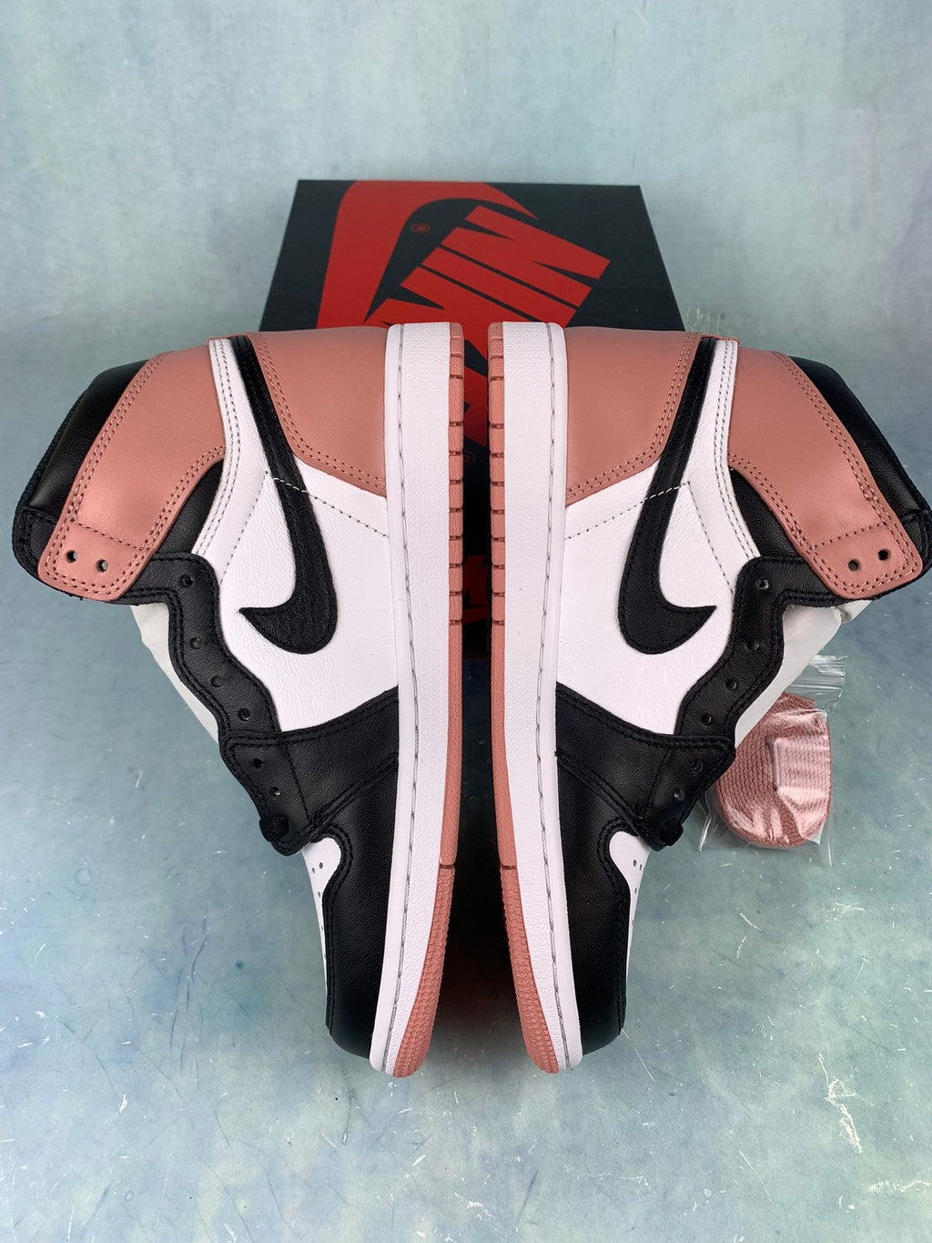 Air Jordan 1 High Rust Pink Dusty Pink Toe 861428-101 Unisex Sneakers