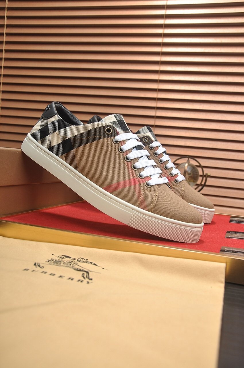 Burberry Check Panel Low-Top Sneakers - White Laces And White Sole