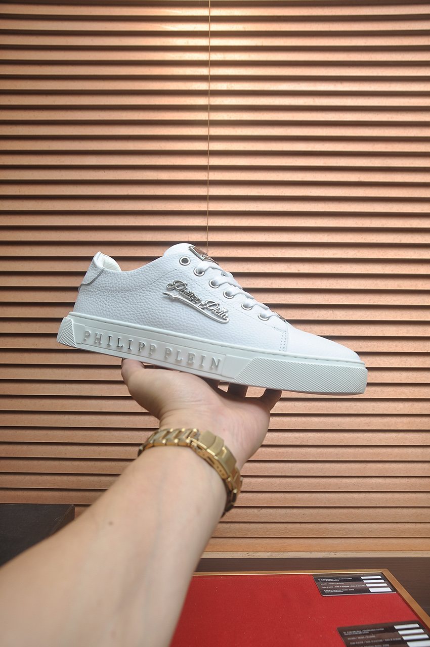 Philipp Plein Low-Top Lace-Up Sneakers