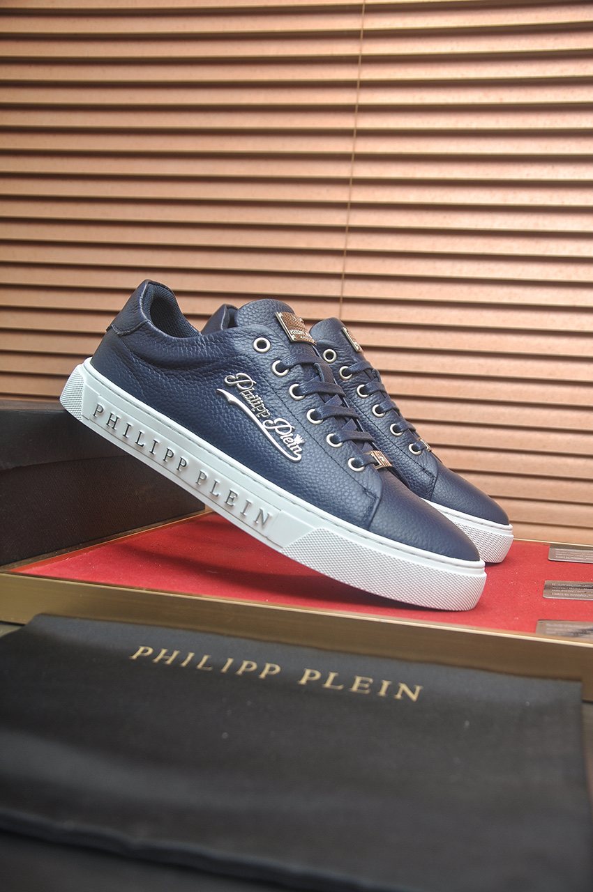 Philipp Plein Low-Top Lace-Up Sneakers