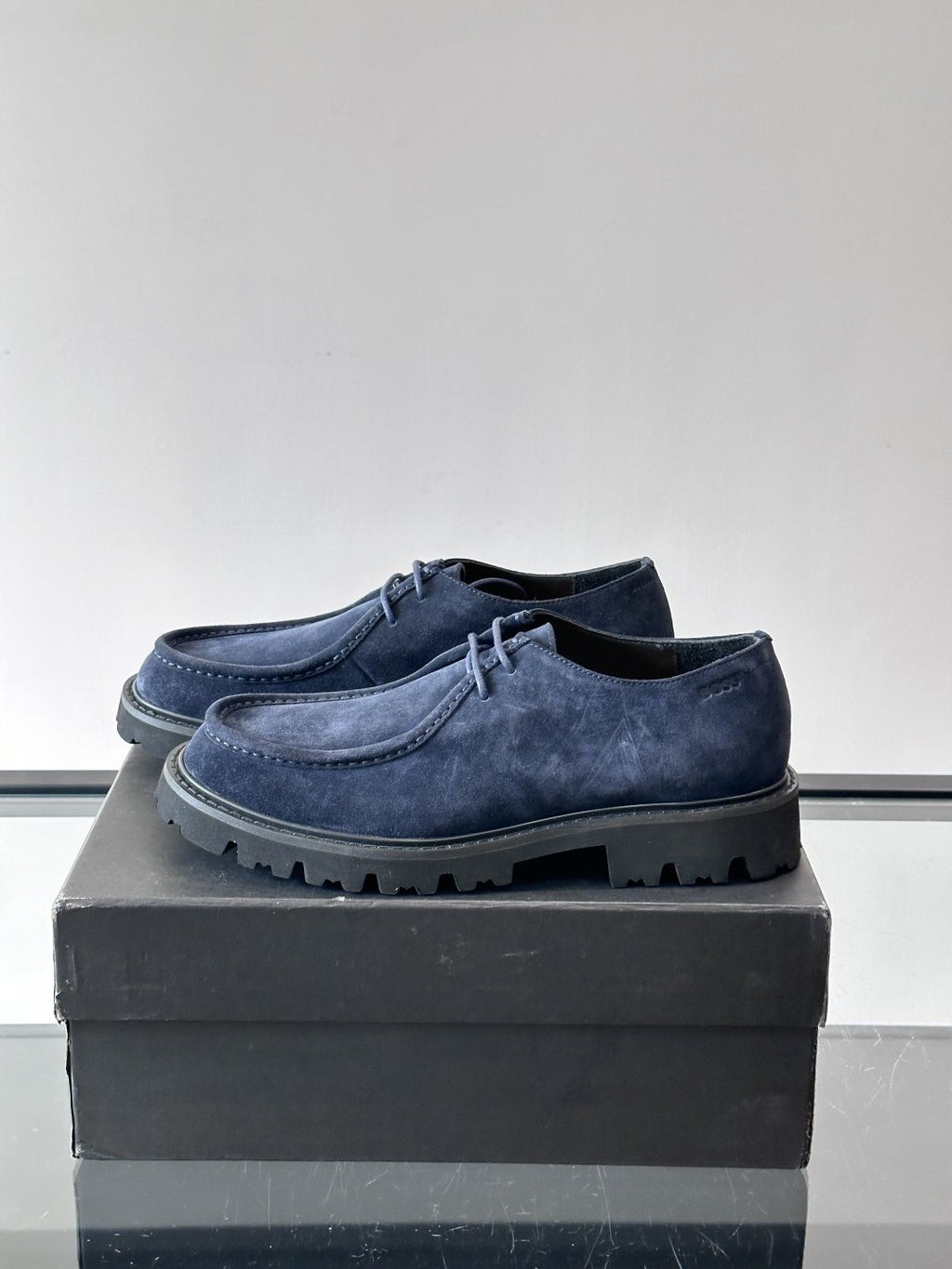 BOSS Men's Suede Lug Sole Derby Shoes