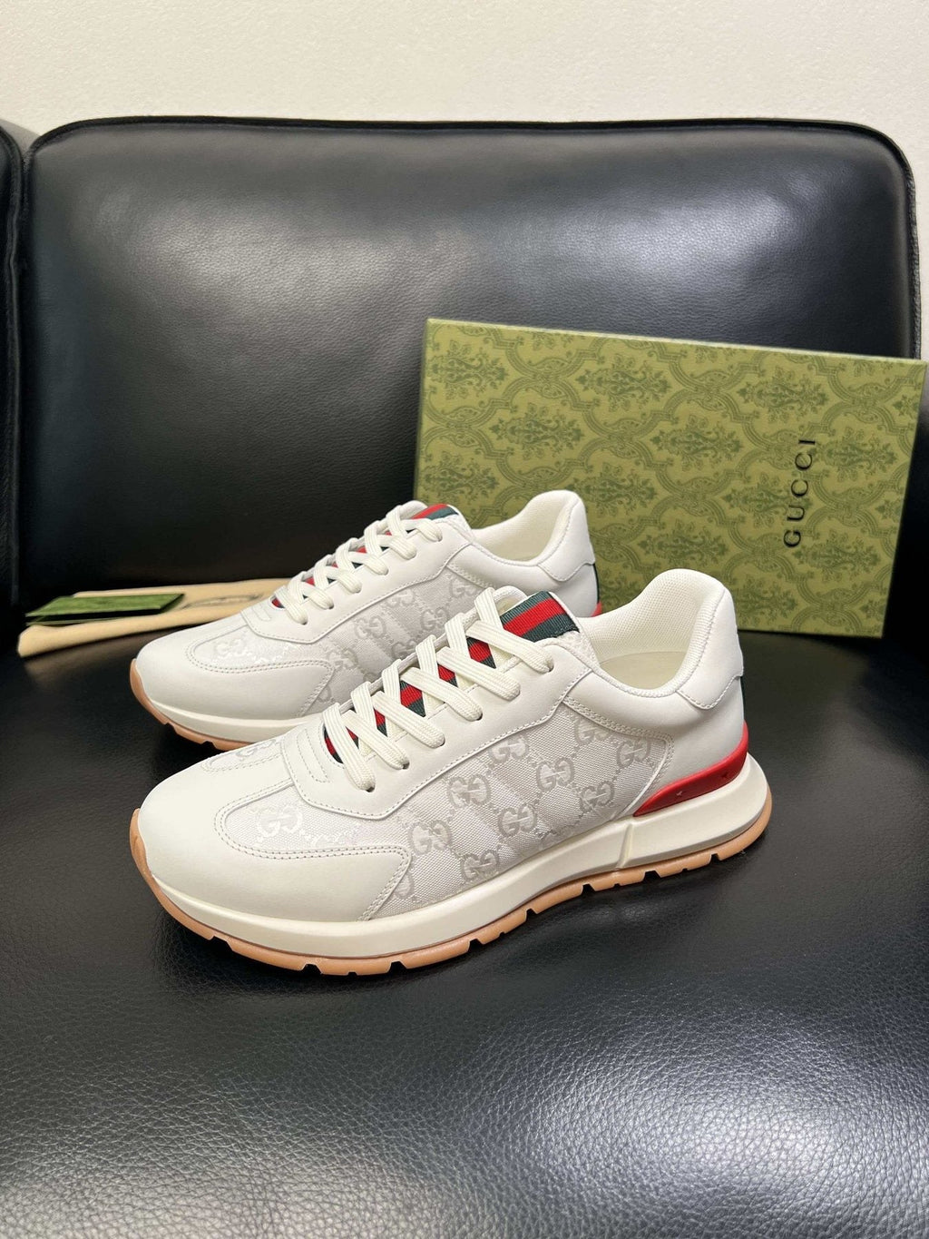 Gucci Men's Monogram Panel Low-Top Sneakers - Contrast Trim