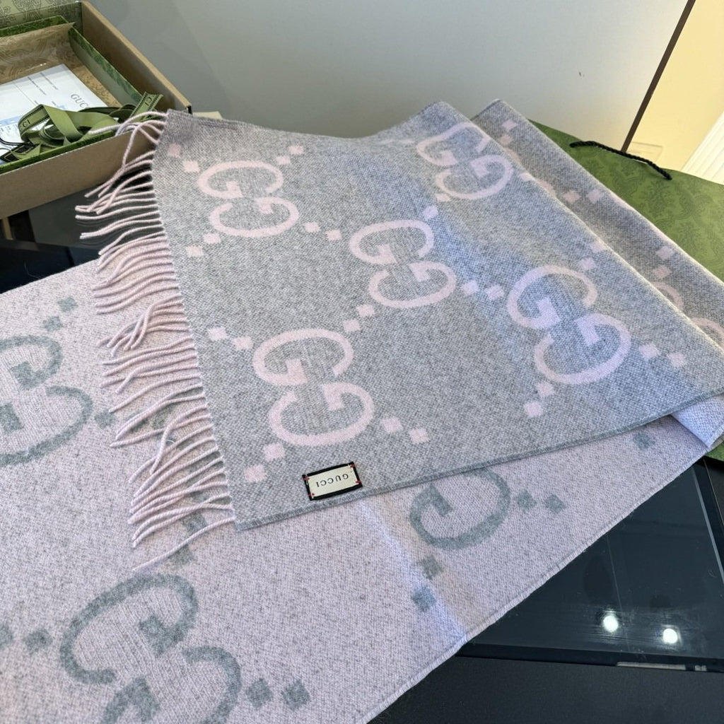 Gucci Reversible GG Fringed Scarf