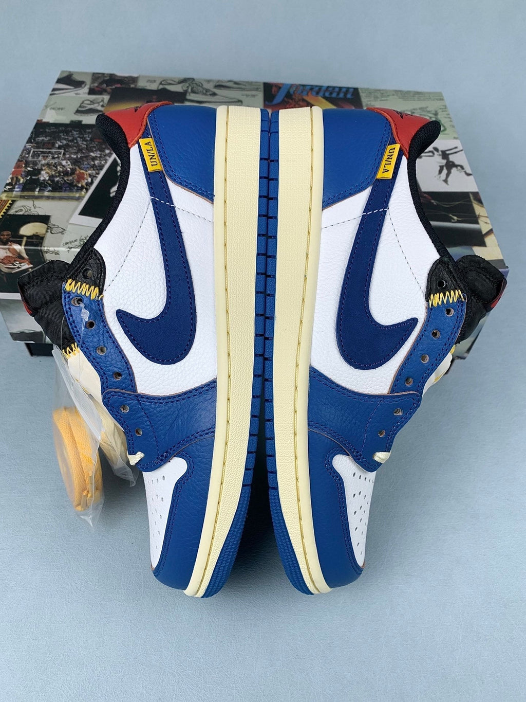 Air Jordan 1 Low un Color-blocked Blue Unisex Sneakers HQ6998-146